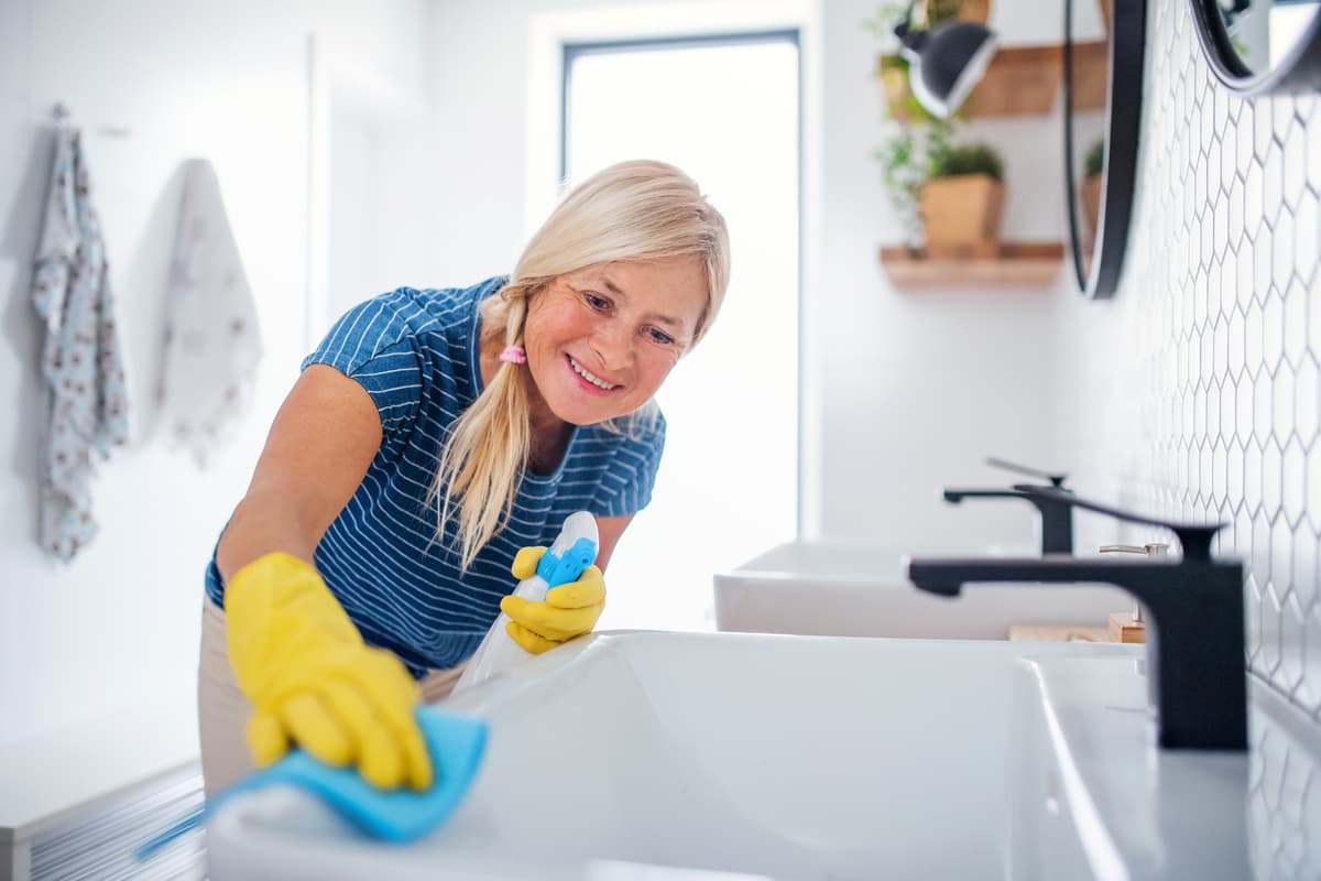 Cleaning Your Bathroom