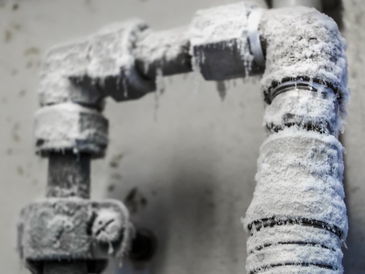 Avoid Freezing Water Lines