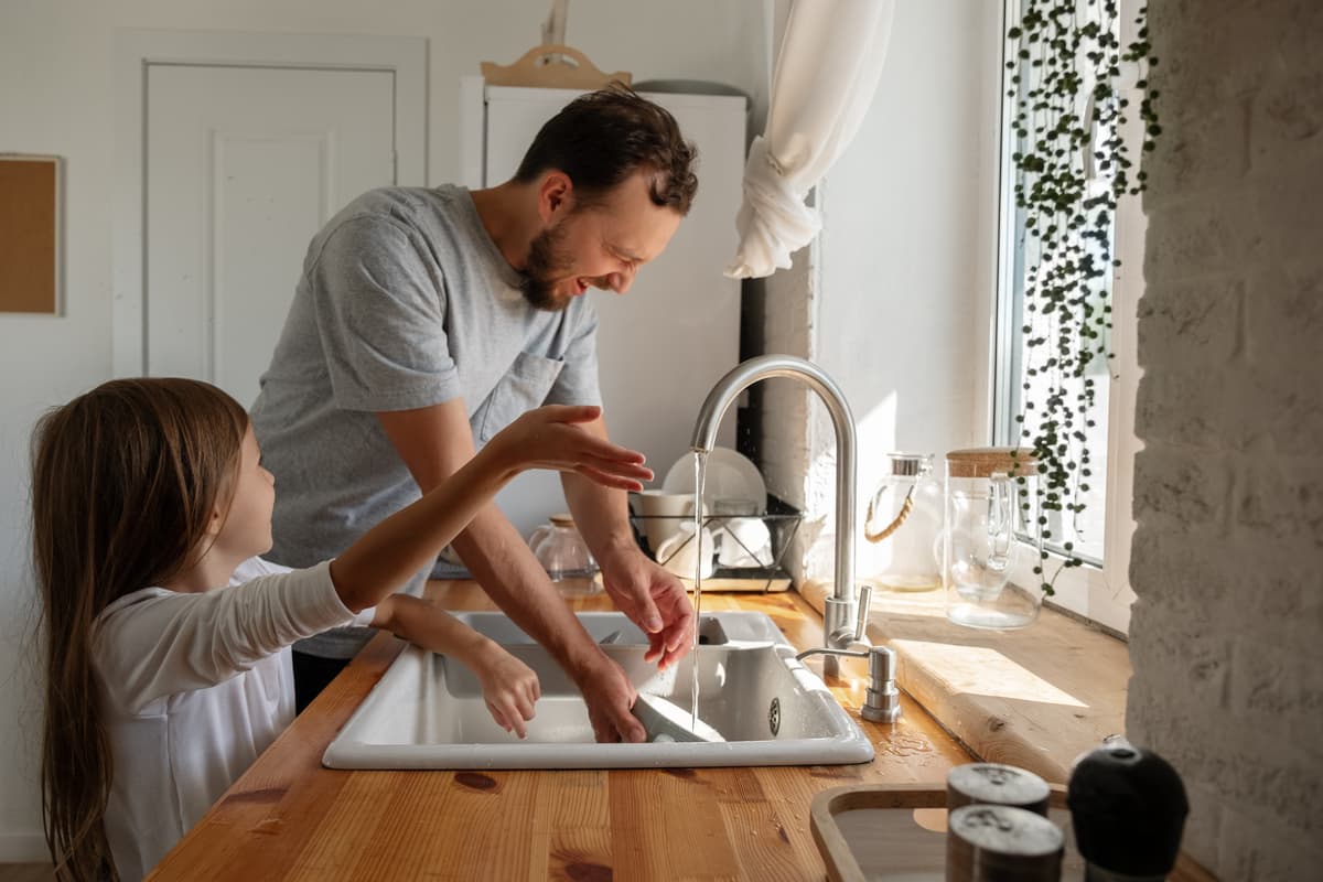 Dad Daughter Sink