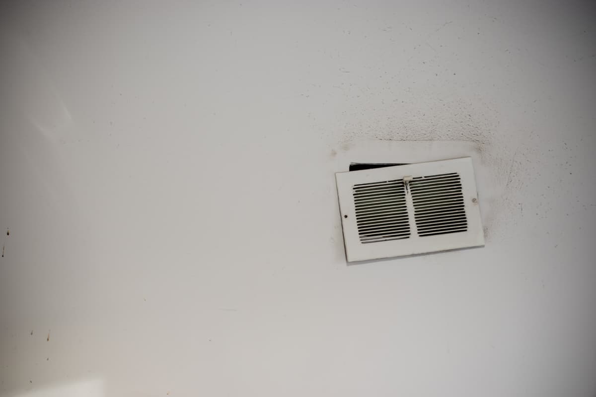 Dirty Air Duct