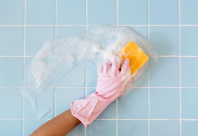 THE BEST AND SAFEST WAYS TO CLEAN YOUR BATHROOM