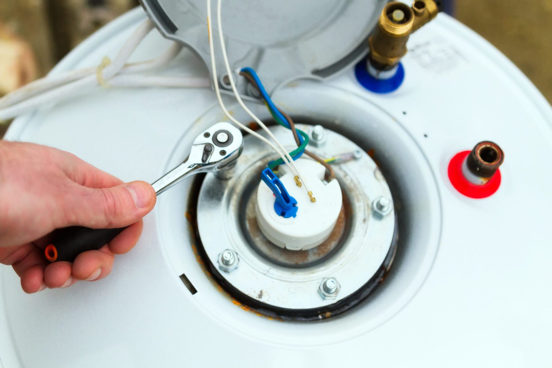 WHAT IS A WATER HEATER ANODE ROD AND WHEN SHOULD I REPLACE IT?